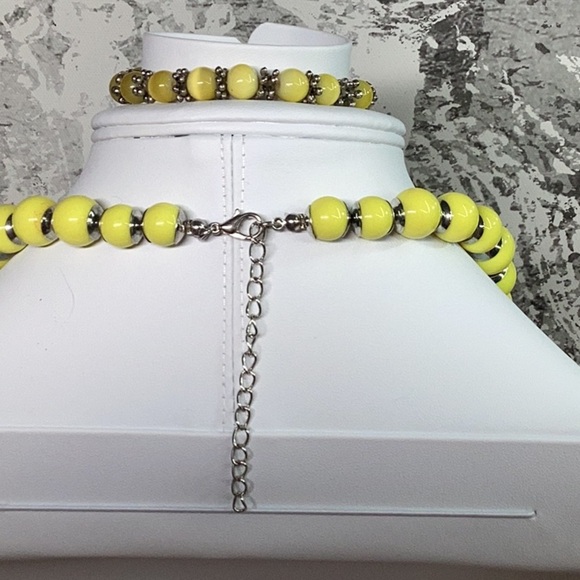 Yellow Graduated Ball Necklace and Yellow Moonstone Bracelet Set Bundle - Picture 2 of 3